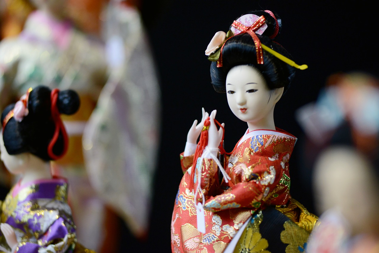 memoirs of a geisha  figure  small free photo