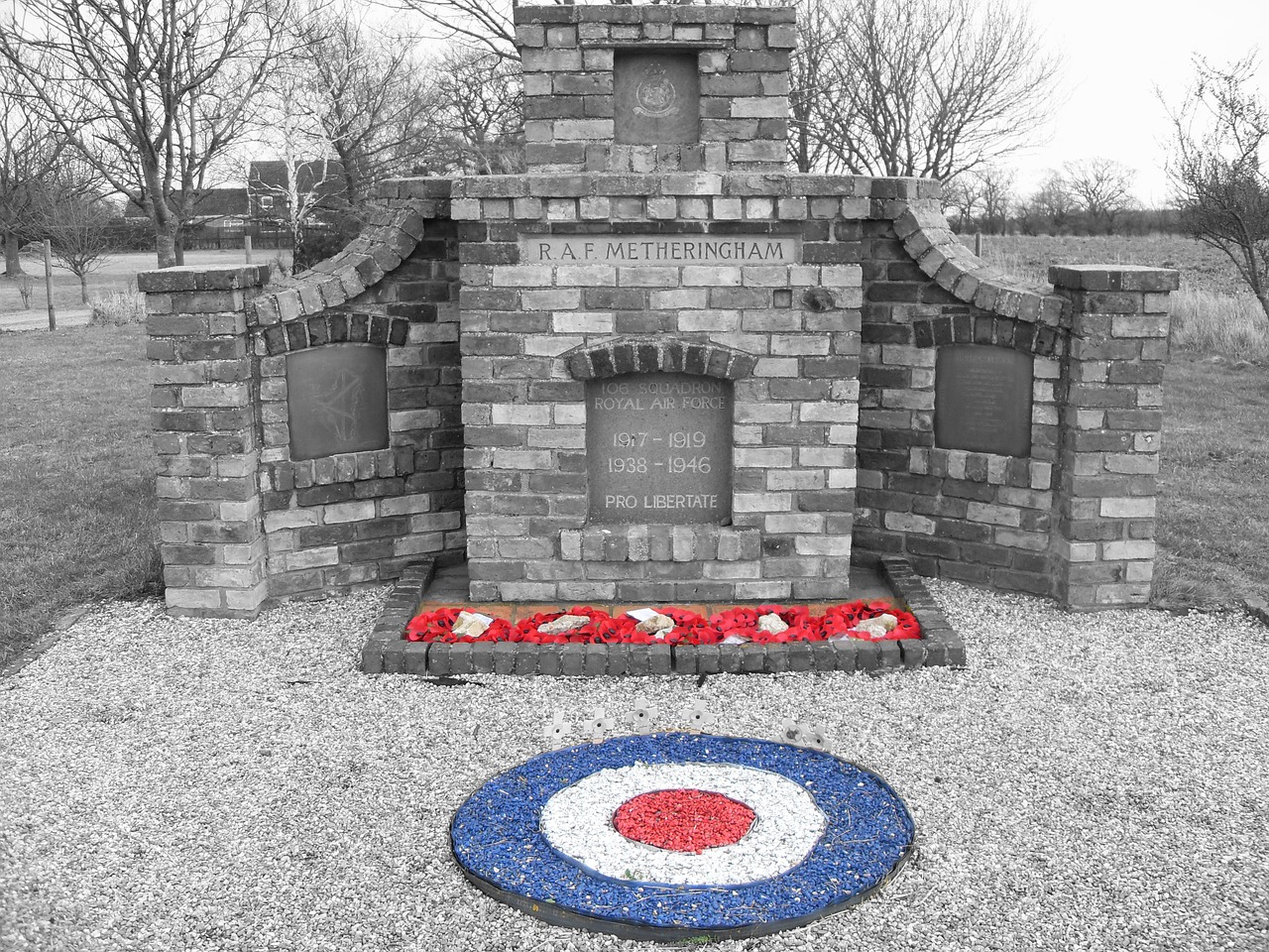 memorial raf colour free photo