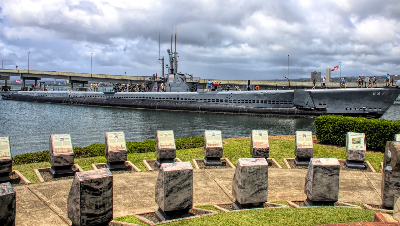 memorial  submarine  navy free photo
