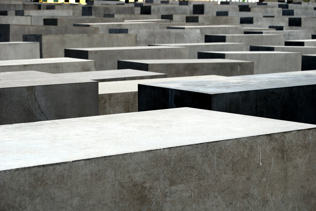 memorial holocaust cemetery free photo
