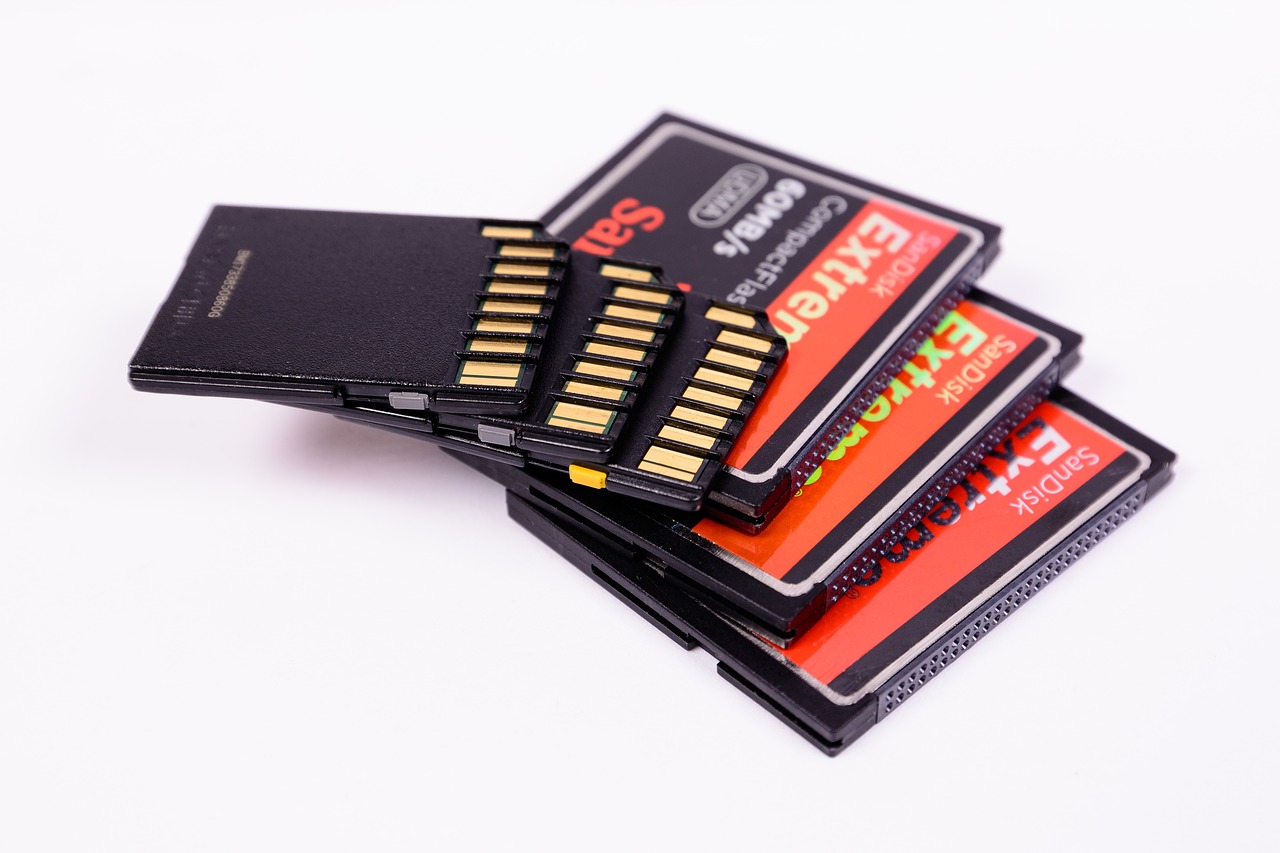 memory  memory card  electronics free photo