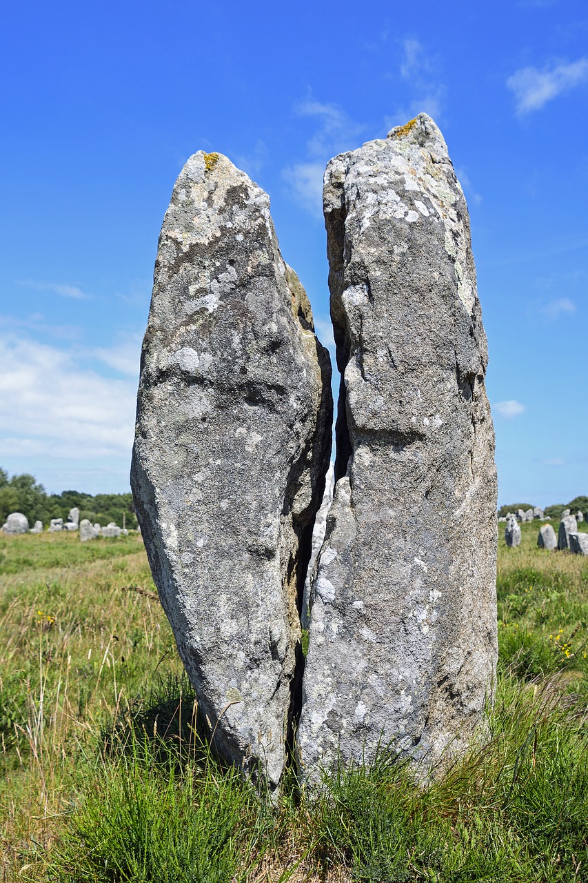 menhir pierre carnac free photo