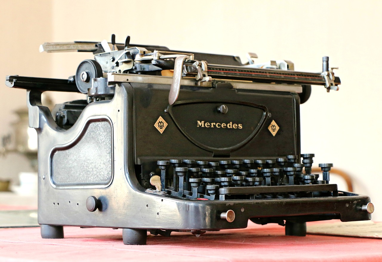 mercedes typewriter antiques free photo