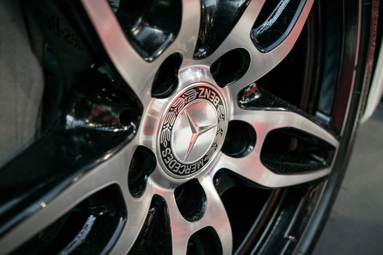 mercedes-benz mercedes wheels free photo