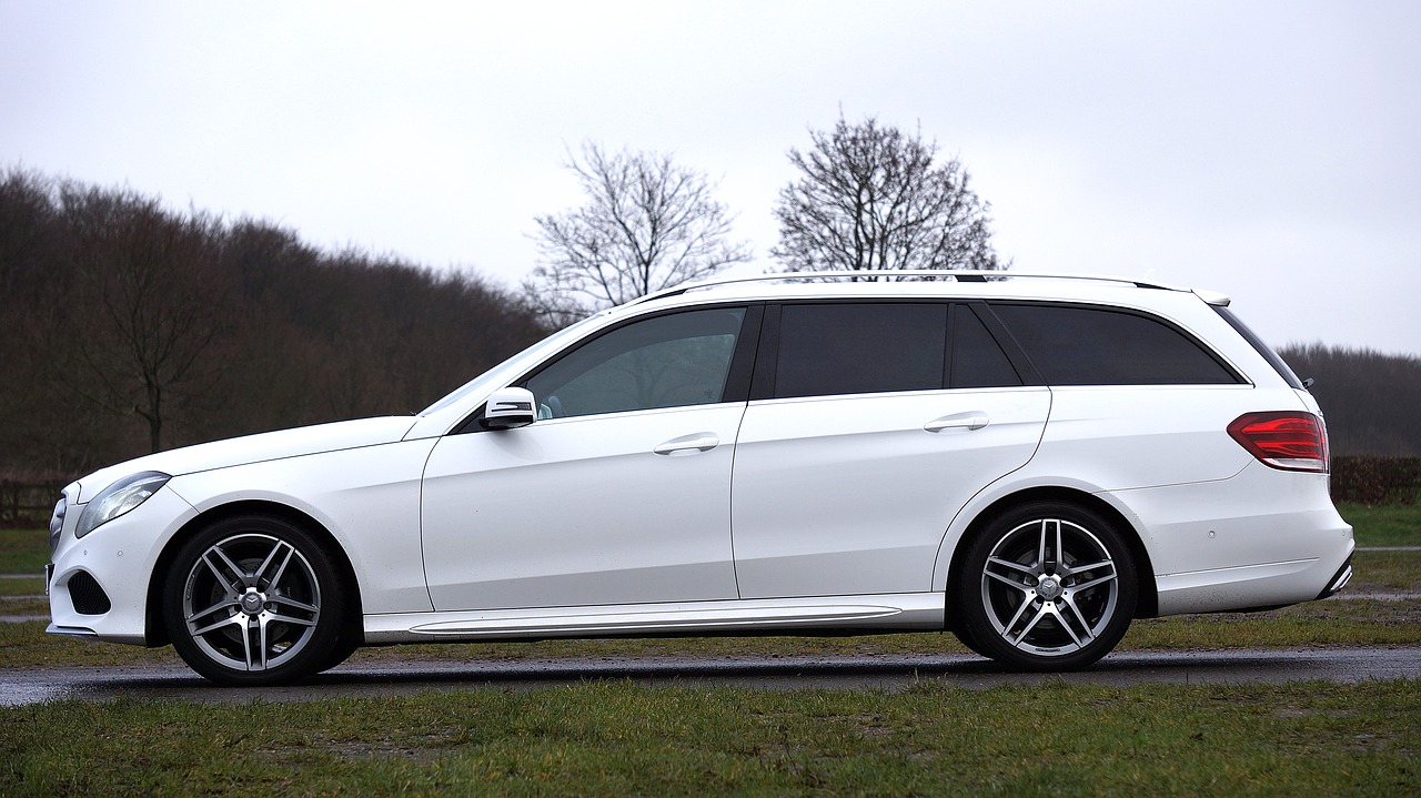 mercedes-benz car transport free photo