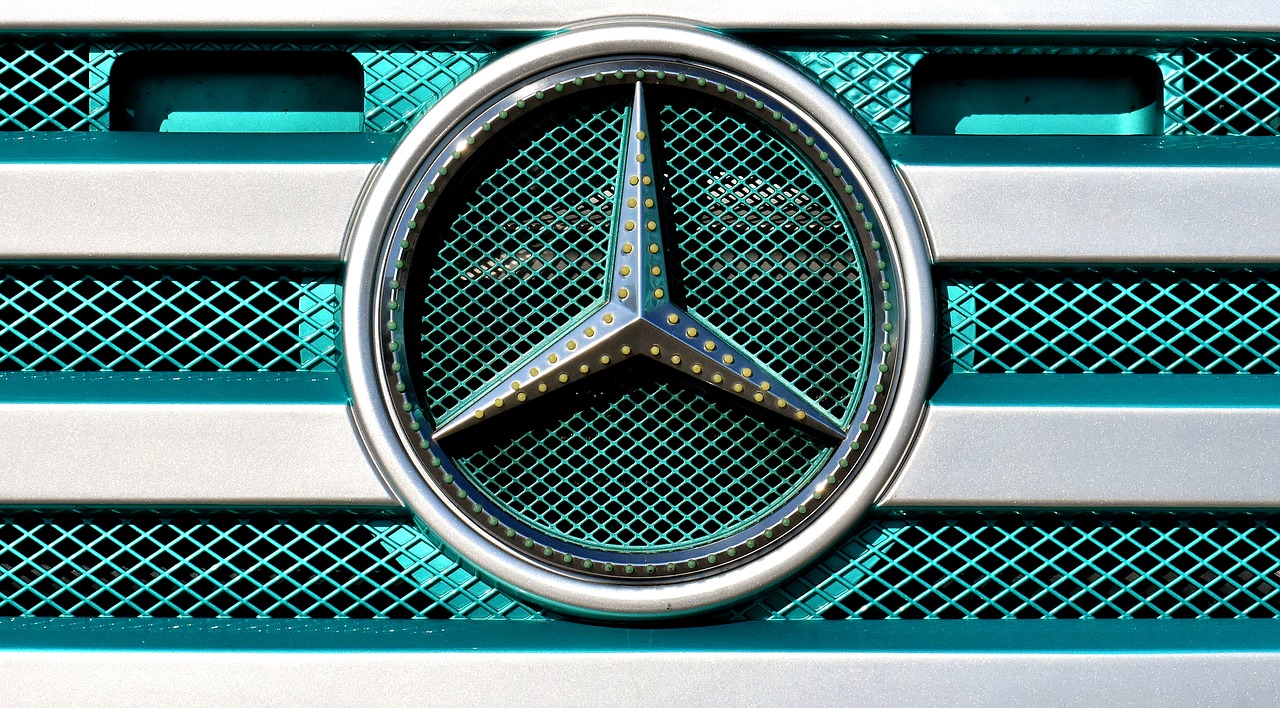 mercedes logo free pictures  free photos free photo