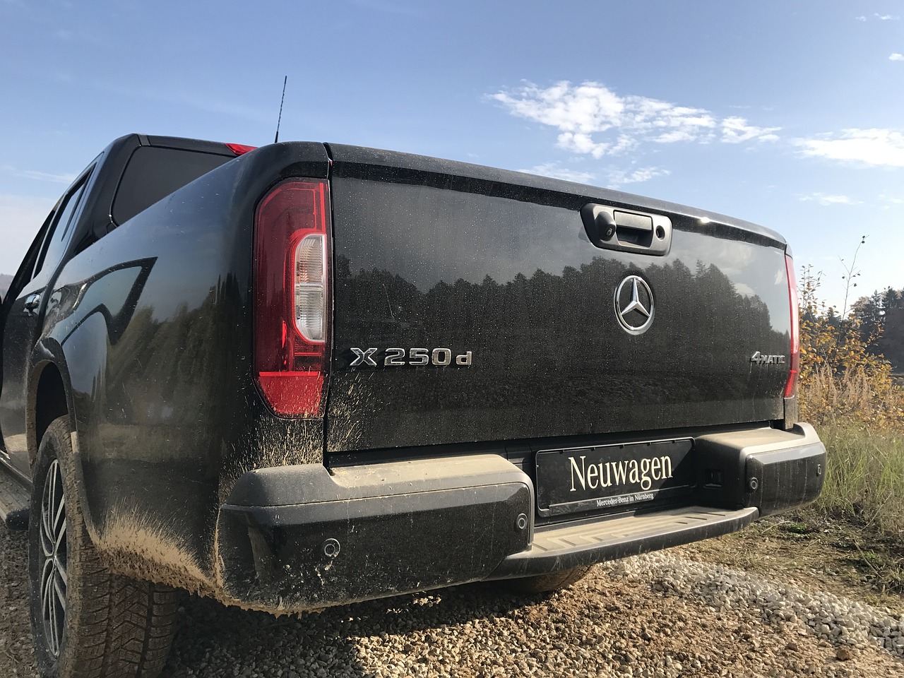 mercedes–benz xklasse 4matic free photo