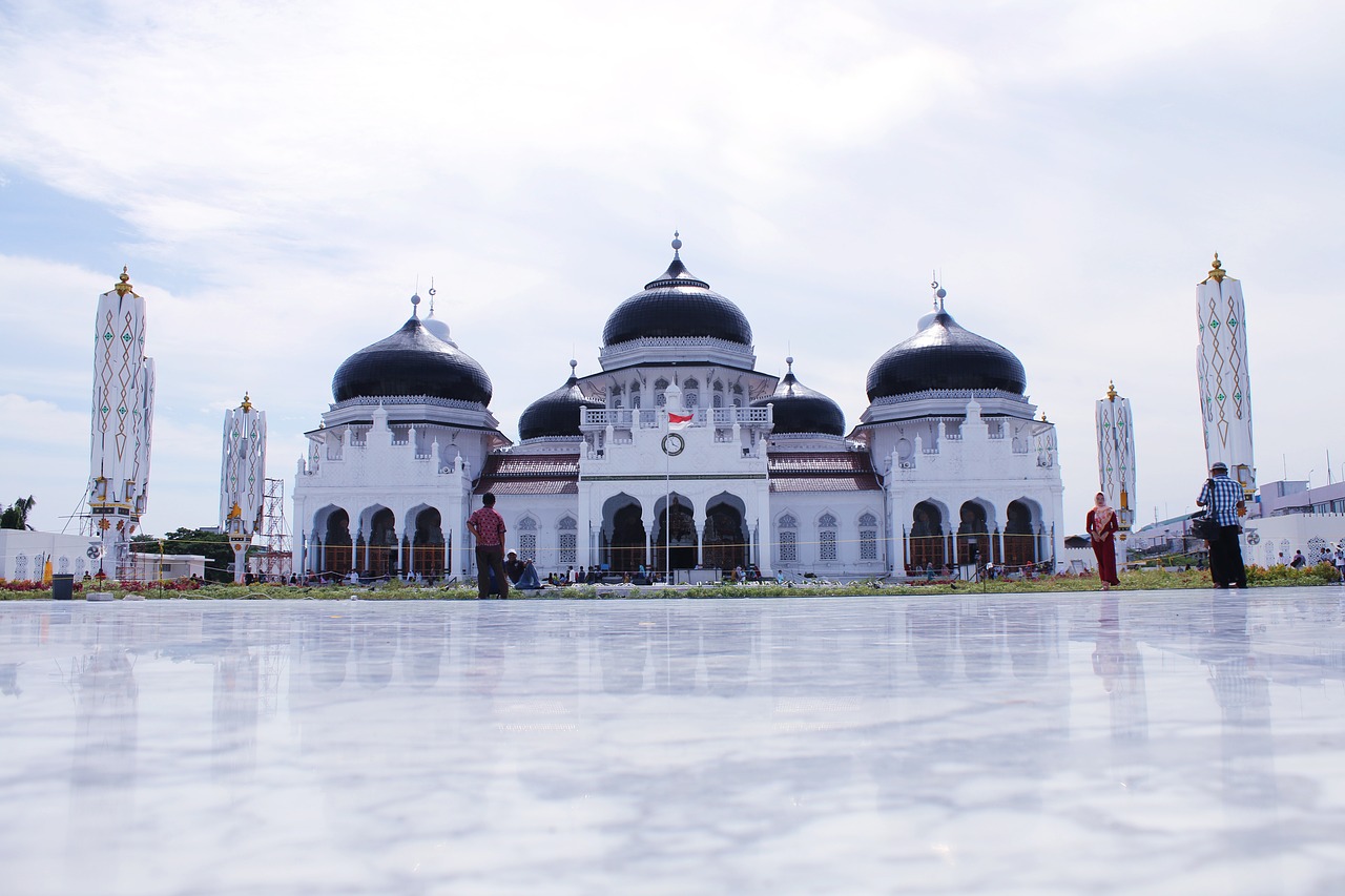 mesjid raya baiturrahman aceh islamic free photo