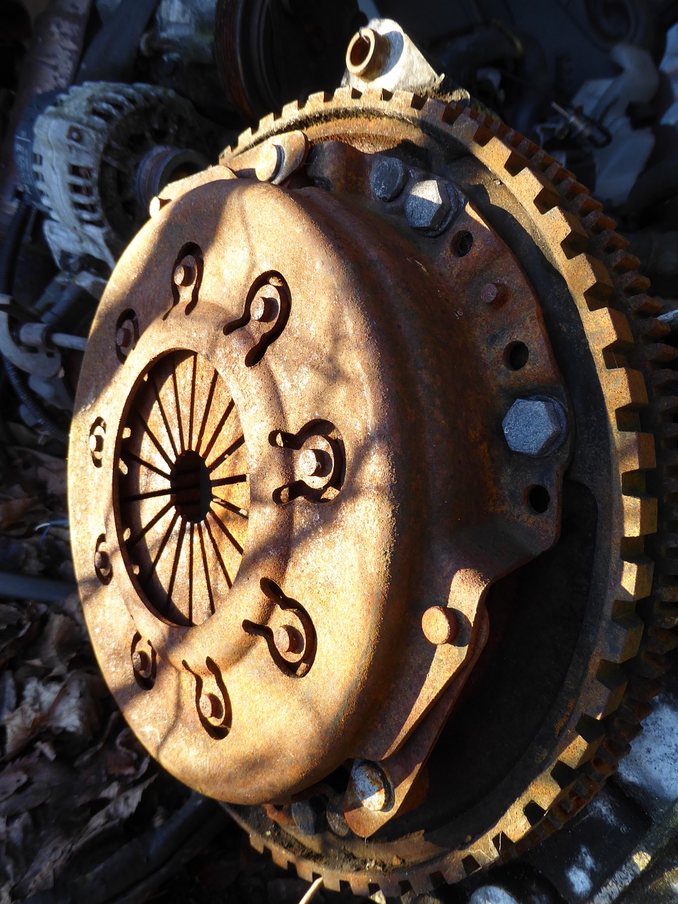 metal rust hubcap free photo