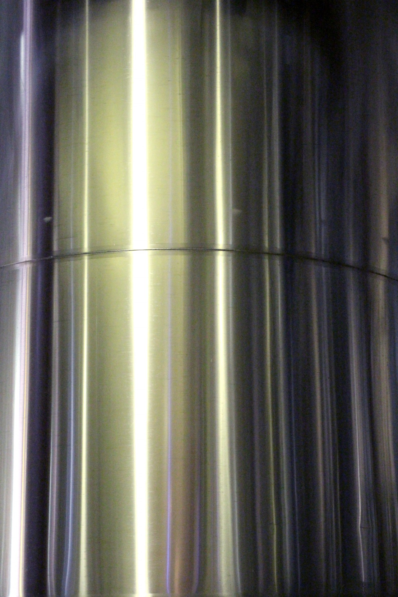 metal cylinder smooth metal metal reflection free photo