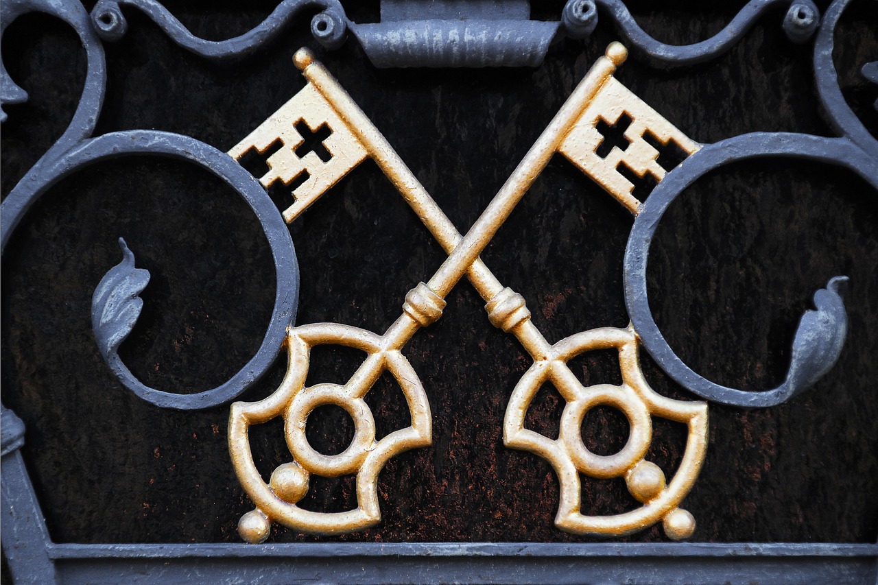 metal gate key gold free photo