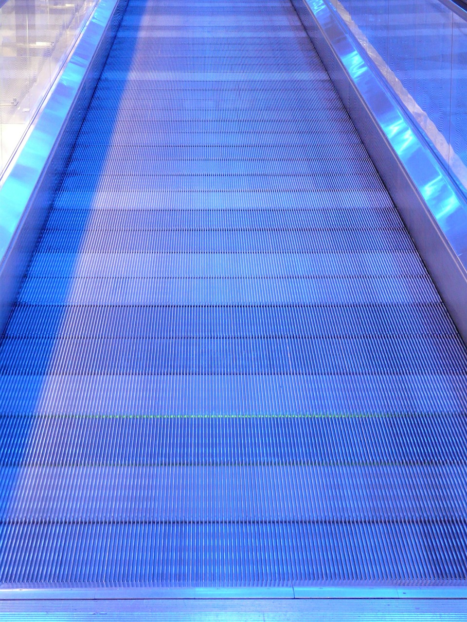 metal segments moving walkway roller platform free photo