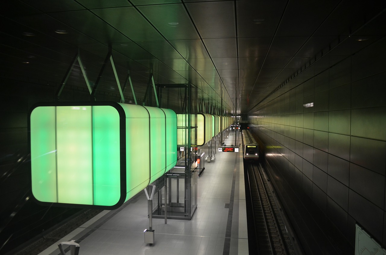 metro light architecture free photo