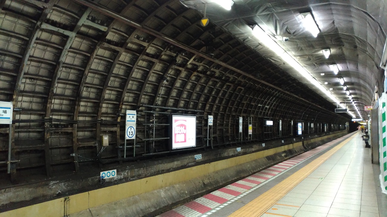 metro station tokyo free photo