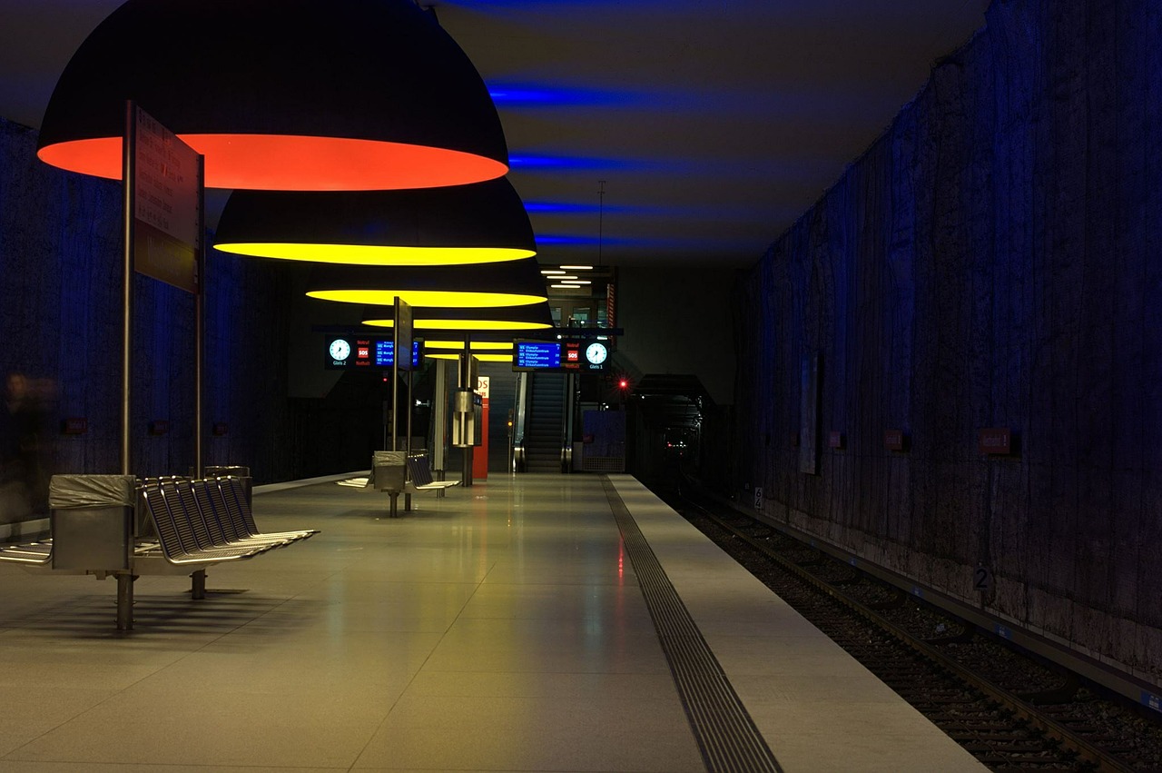 metro munich light free photo