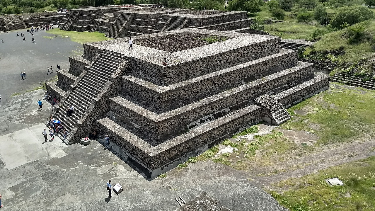 mexico pyramid teotihuacan free photo