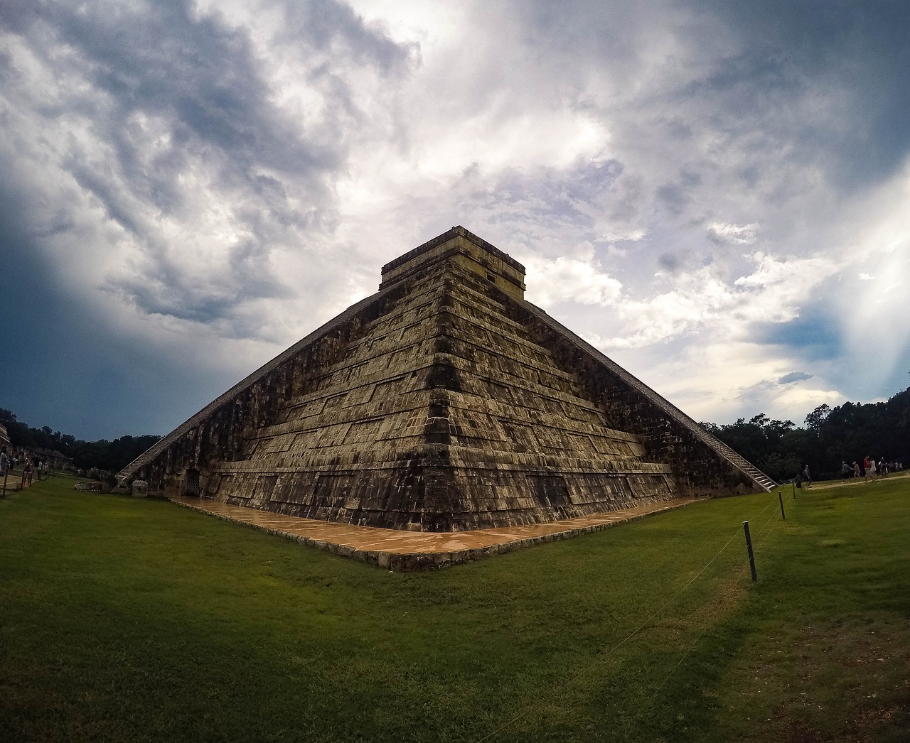 mexico  pyramid  tourism free photo