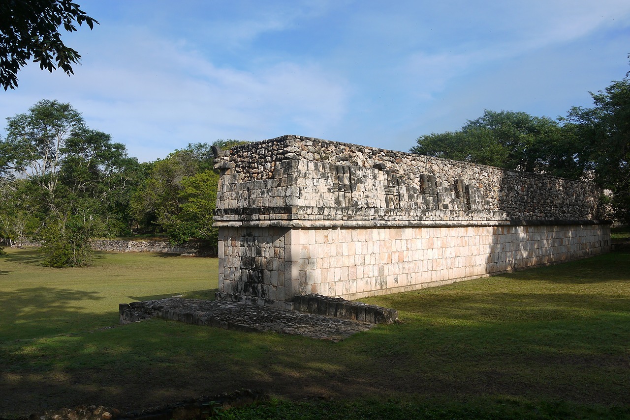 mexico uximal building free photo