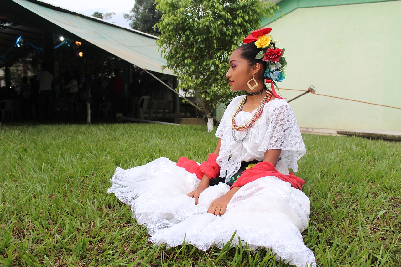 mexico women indigenous free photo