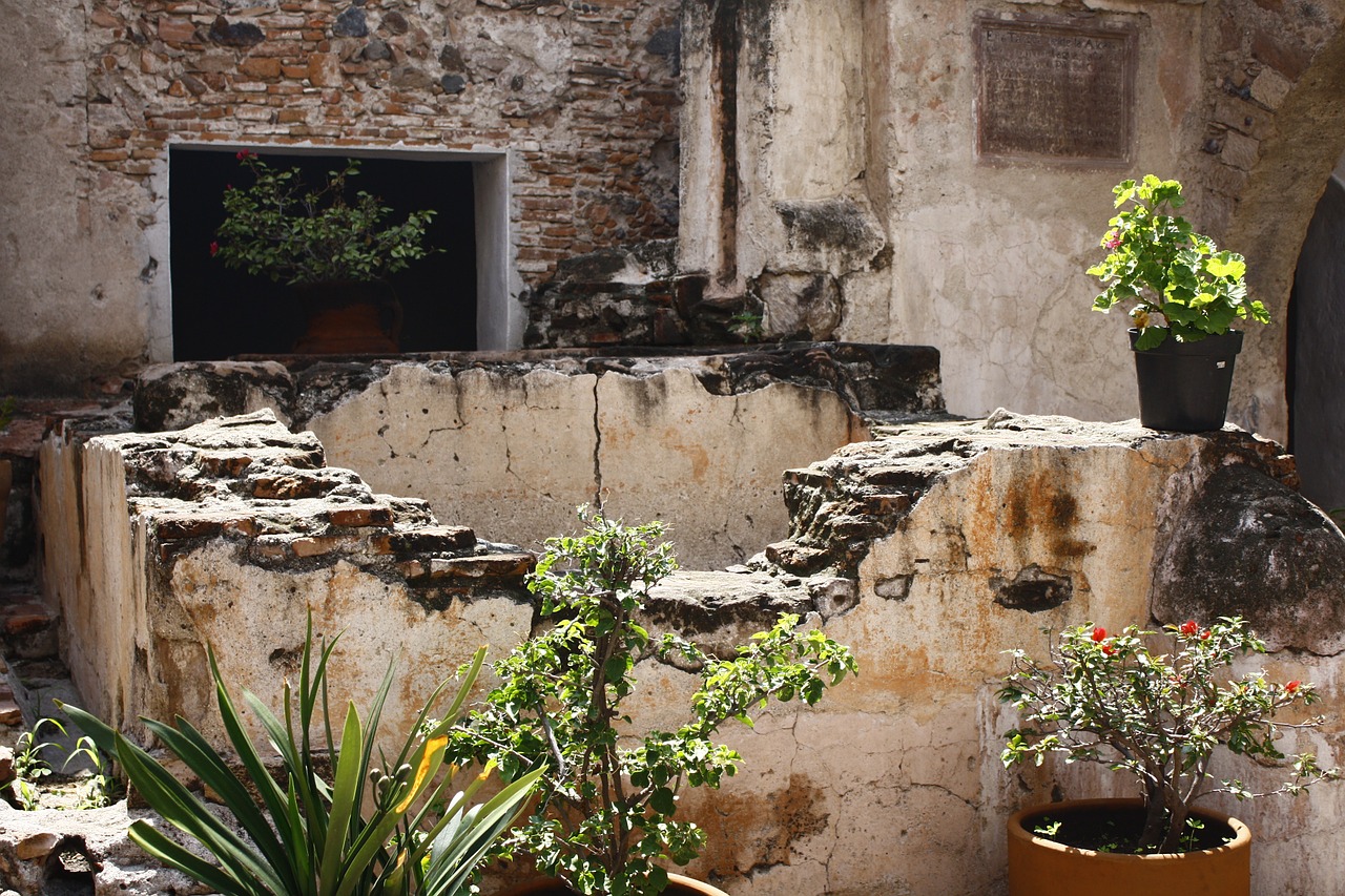 mexico patio convent free photo