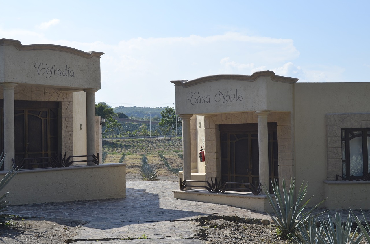 mexico counrtyside houses free photo