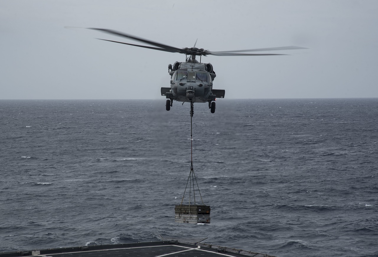 mh-60s sea hawk dusty dogs of helicopter sea usns medgar evers free photo