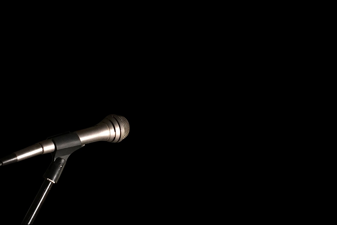 microphone mic stand black free photo