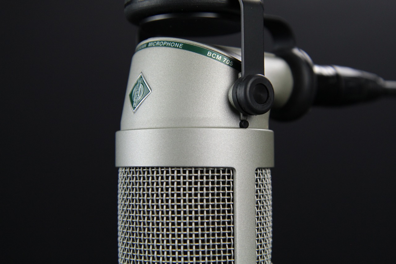 microphone broadcast radio free photo