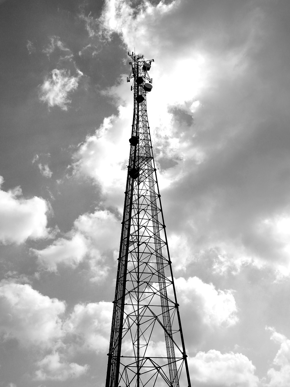 microwave tower  cell phone  communications free photo