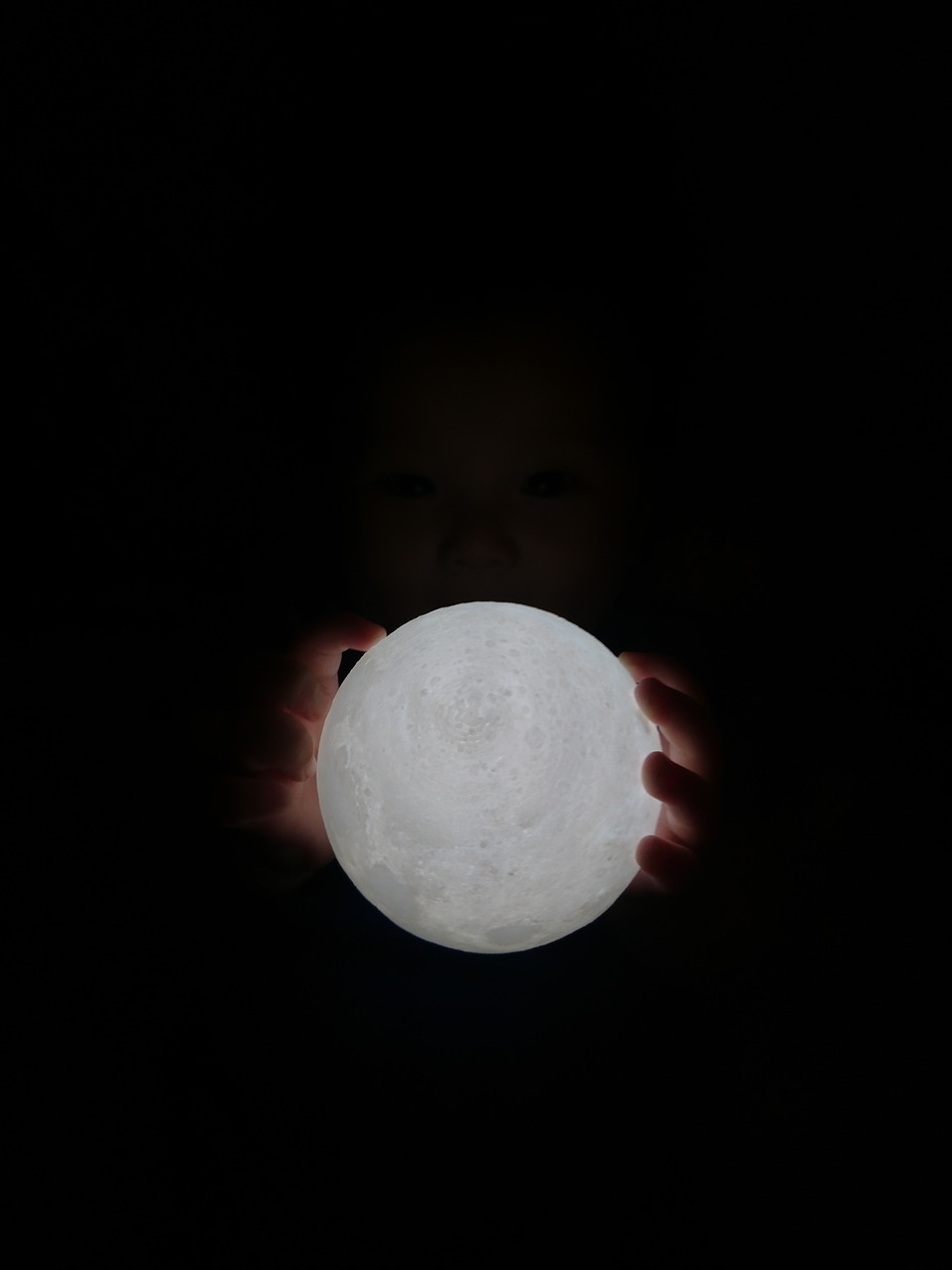 mid-autumn festival  baby  moon free photo