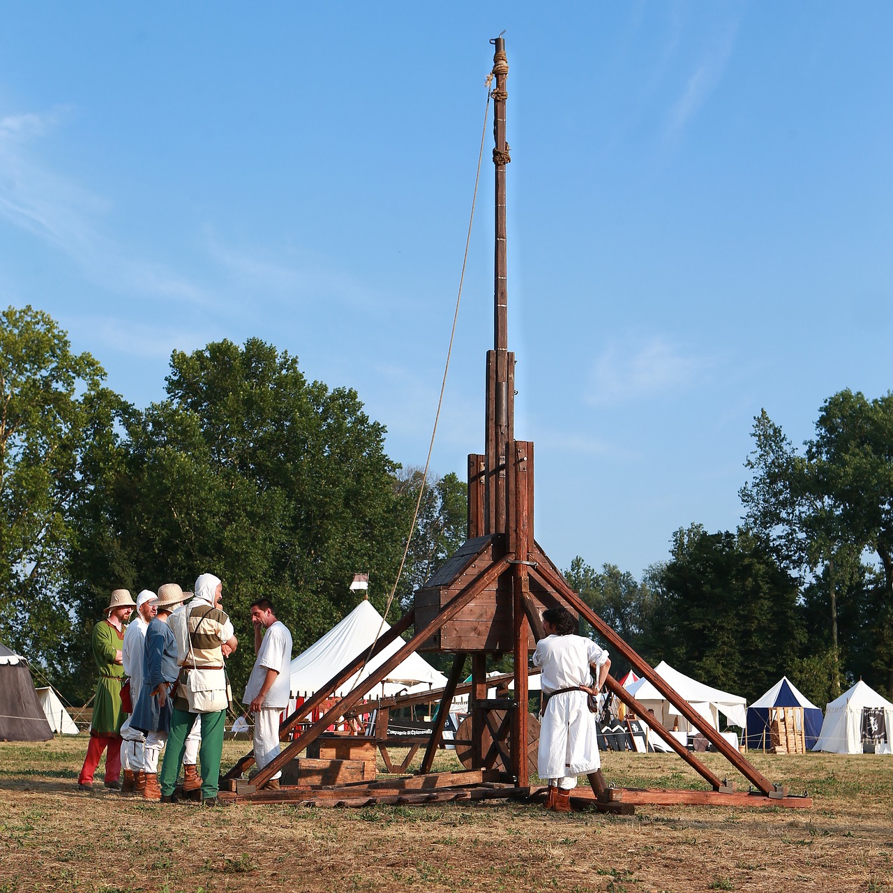 middle ages weapons trebuchet free photo