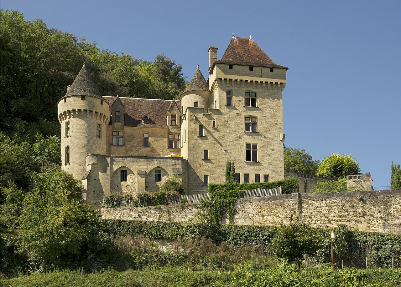 middle ages chateau la malartrie castle free photo