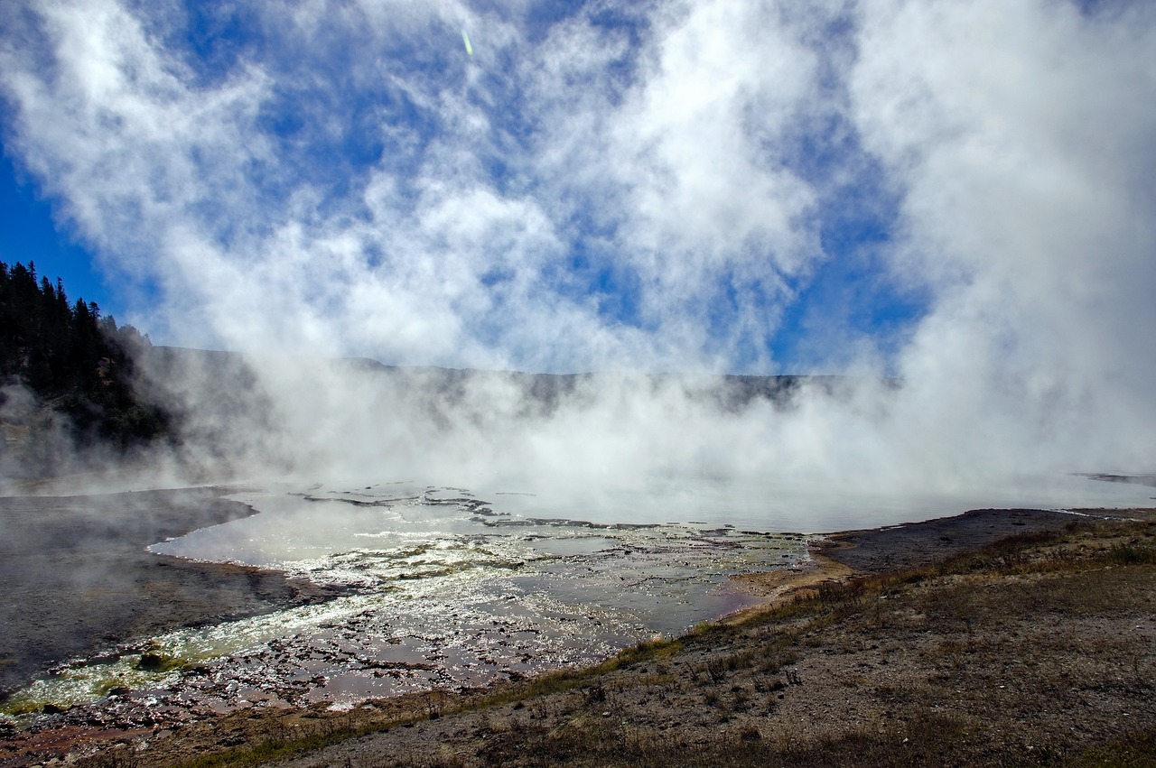 midway geyser basin runoff  hot  springs free photo