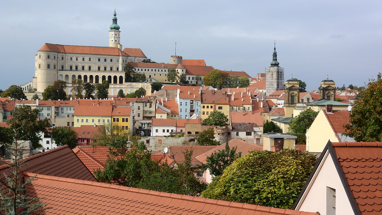 mikulov mikulov castle moravia free photo