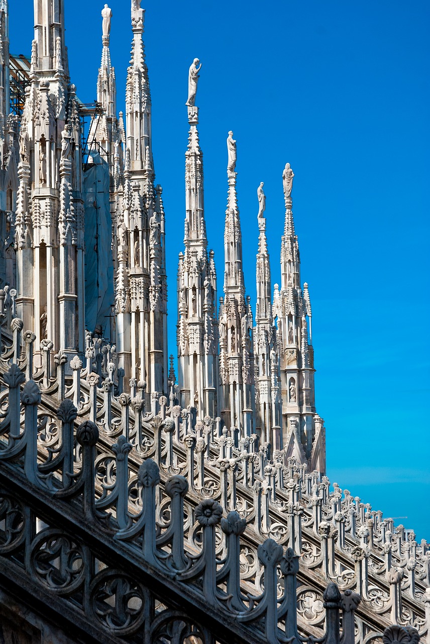 milan the sun holidays free photo