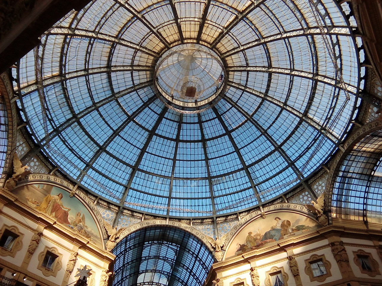 milan  gallery  italy free photo