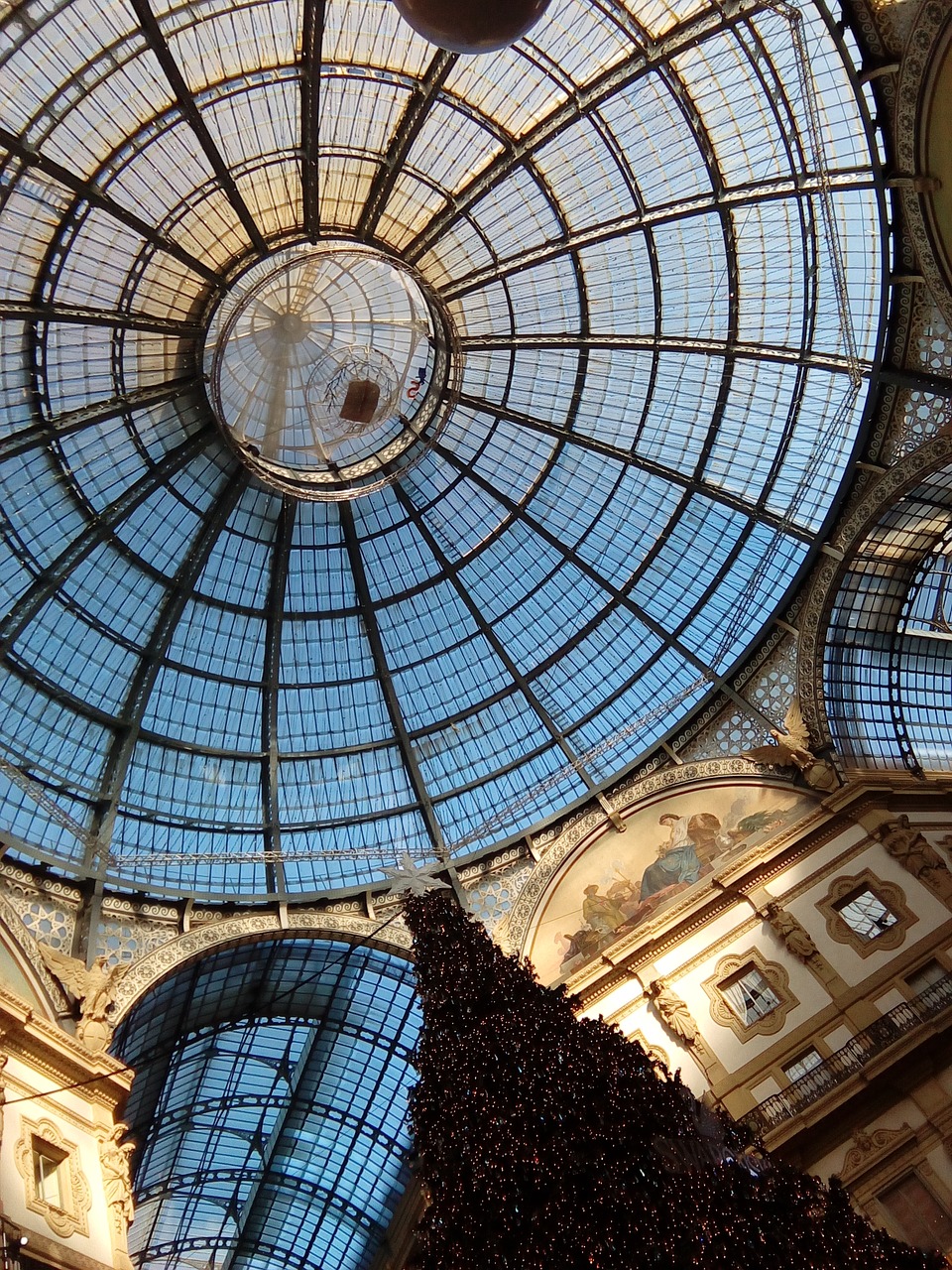 milan  gallery  italy free photo