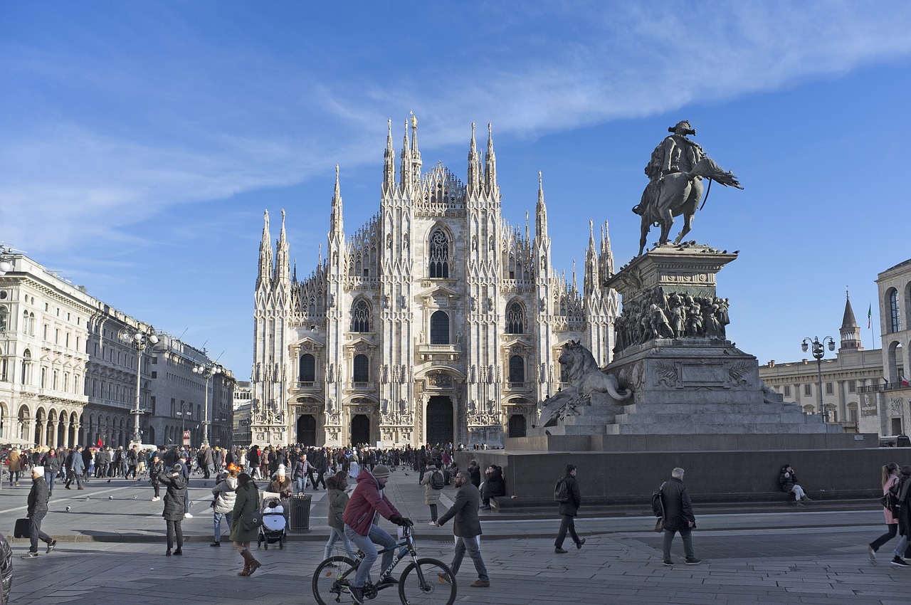 milan  italy  duomo free photo