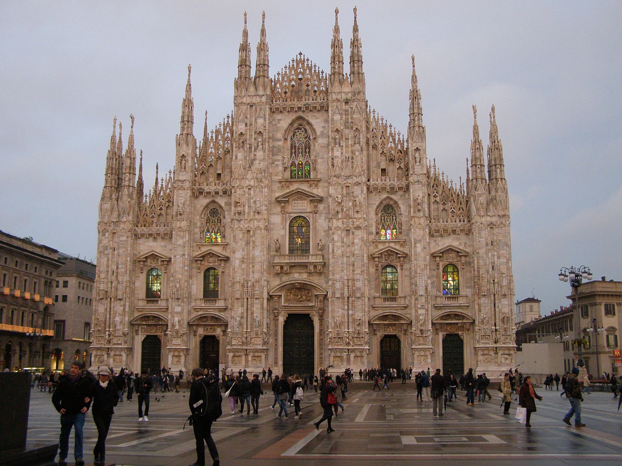 milan architecture italy free photo