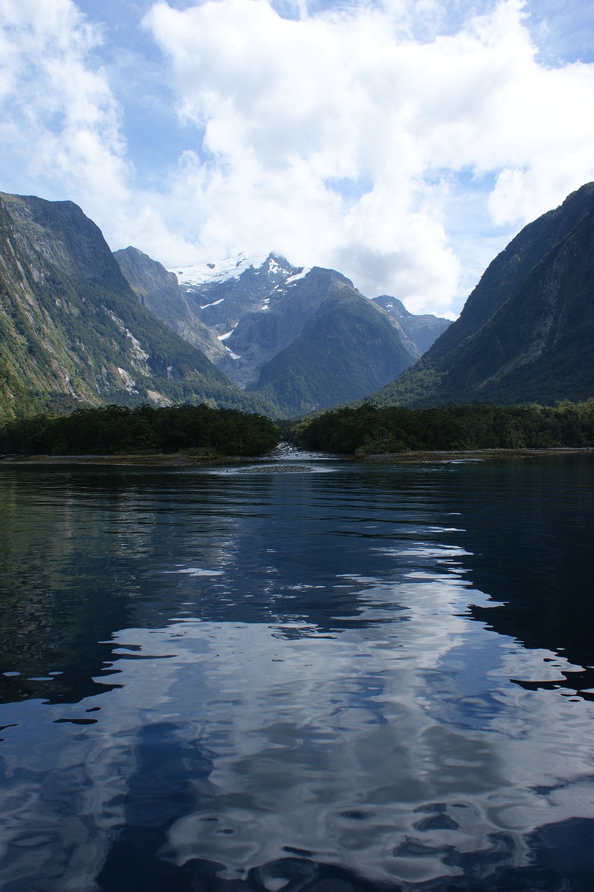 milford sound new zealand reflections free photo