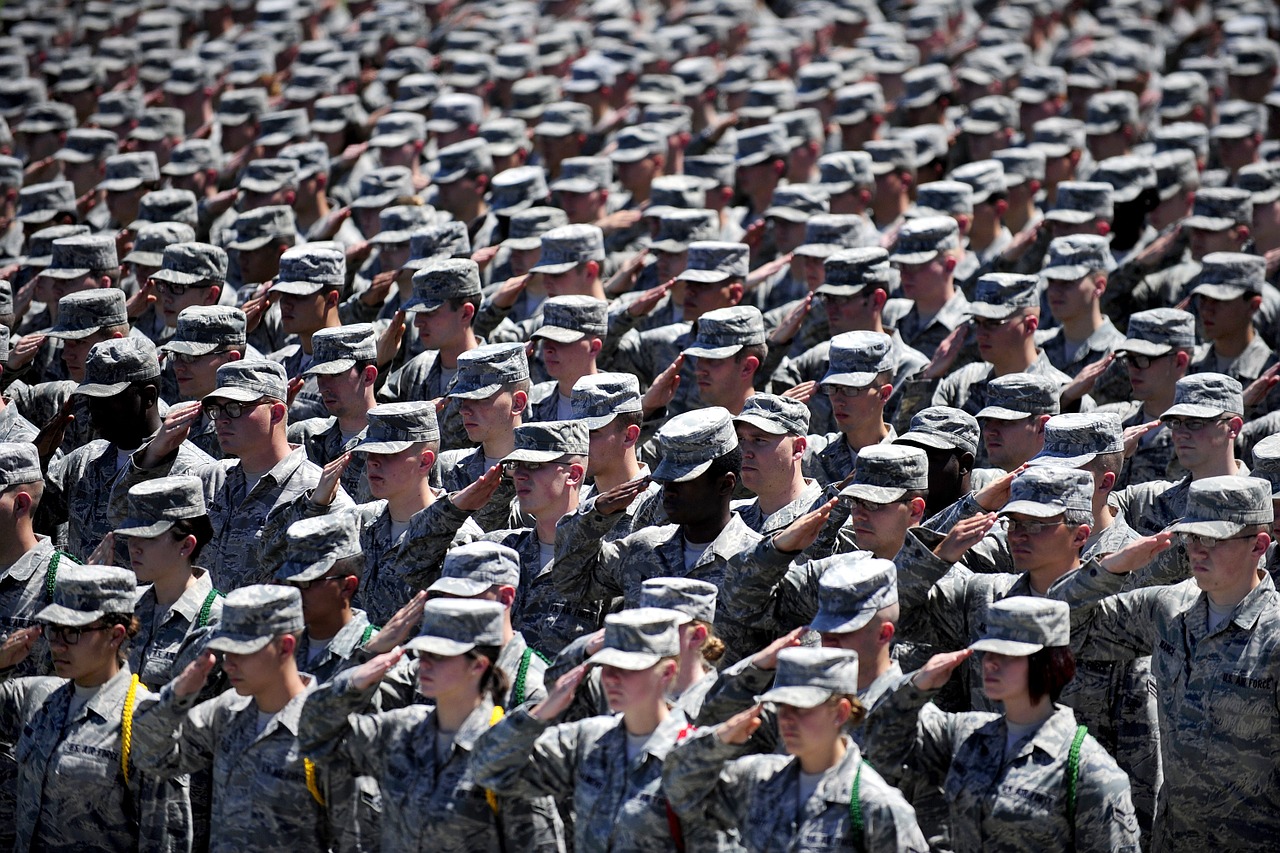military soldiers saluting free photo