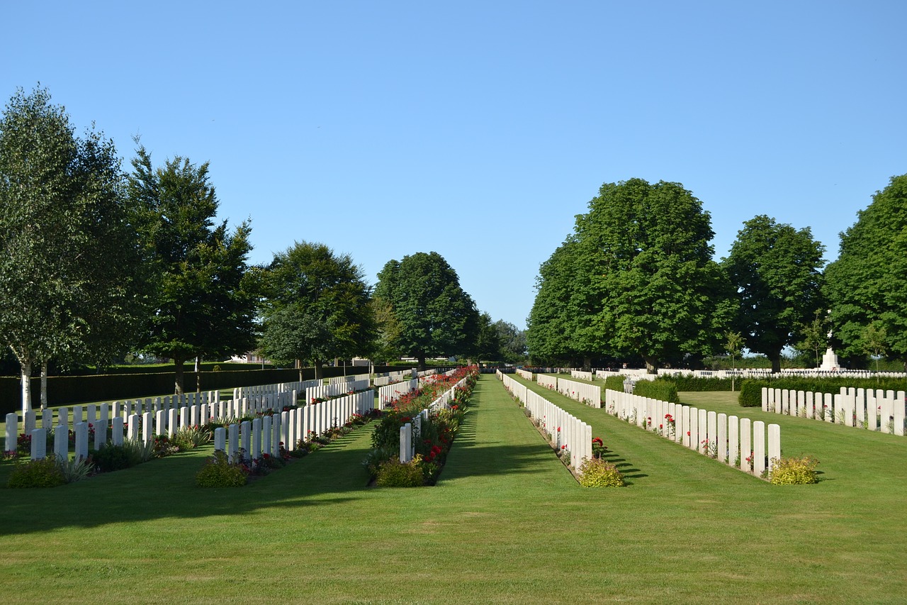 military cemetery normandy graves free photo