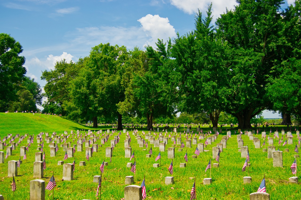 military cemetery  vicksburg  mississippi free photo