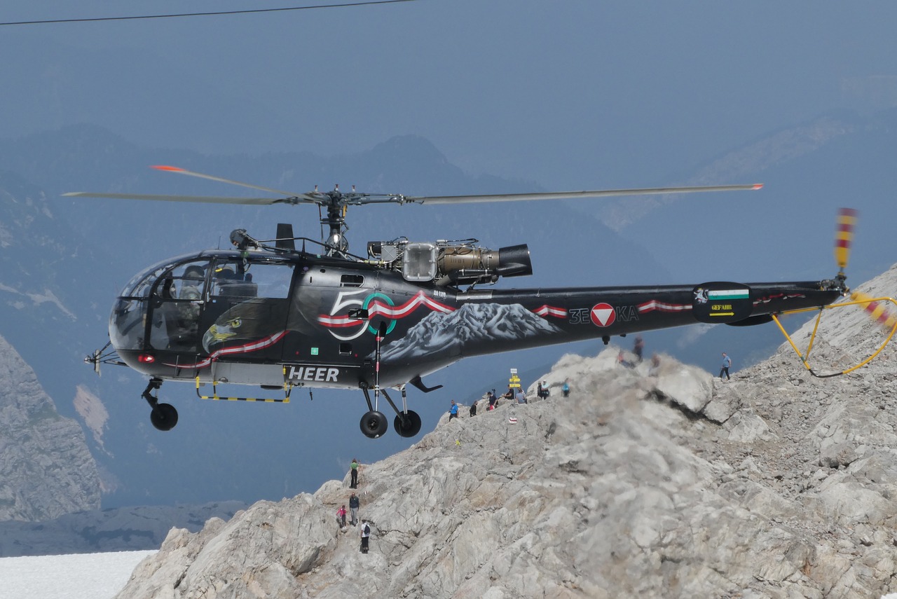 military helicopter  austria  dachstein-schladming free photo