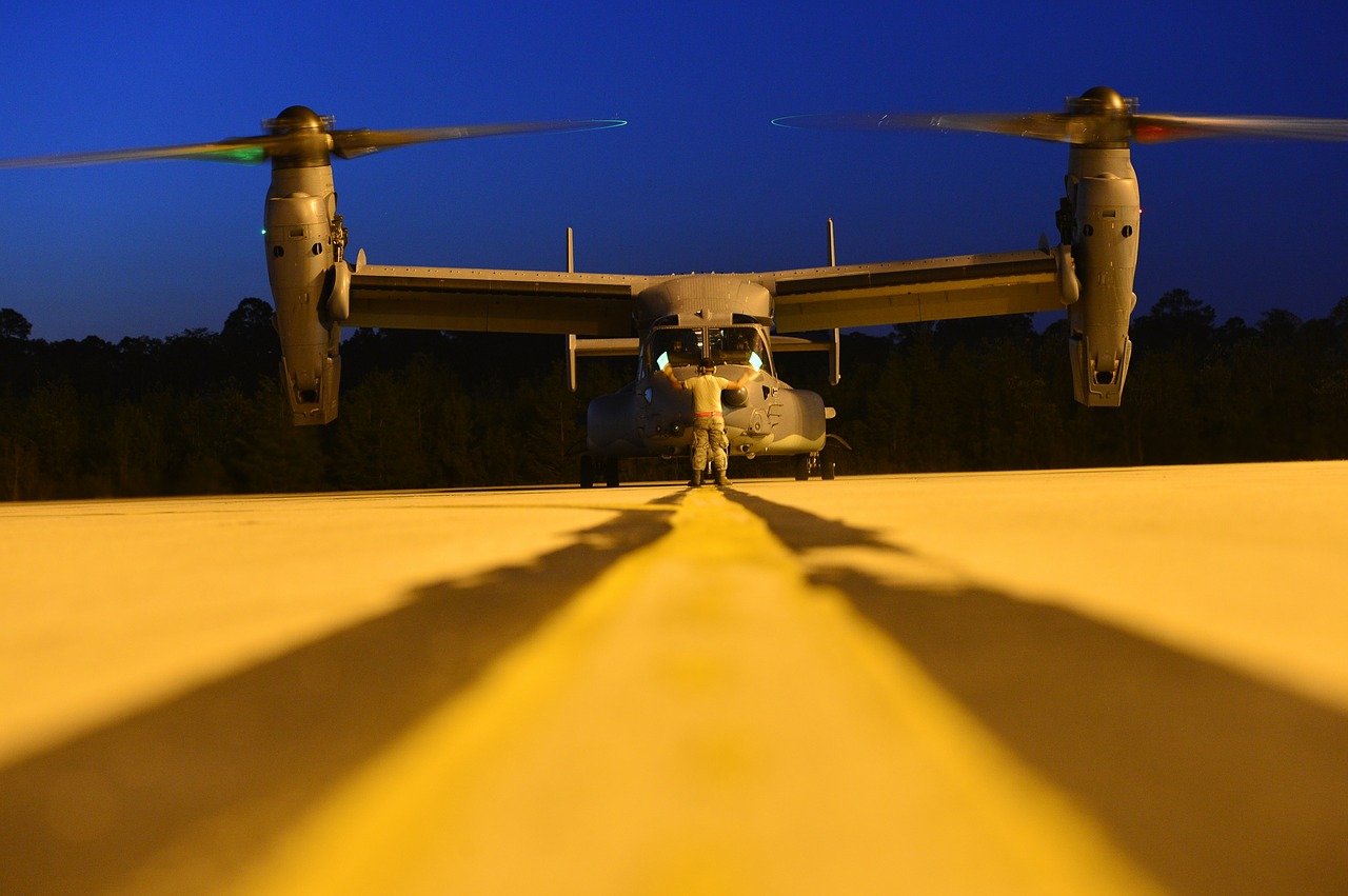 military plane flight line osprey free photo