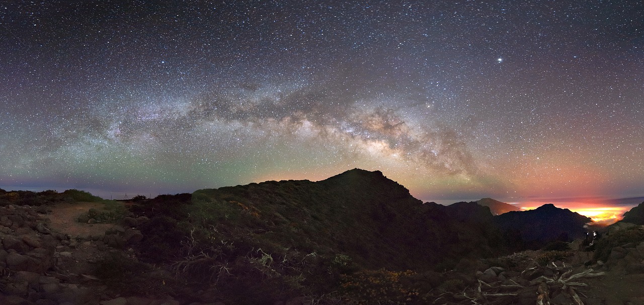 milky way  panorama  universe free photo