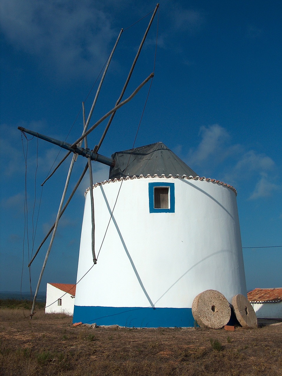 mill portugal holiday free photo