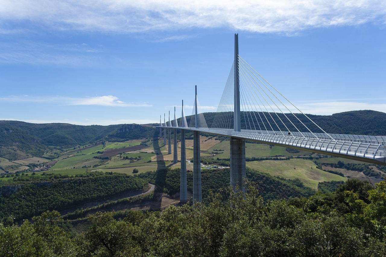 millau viaduct  france  bridge free photo