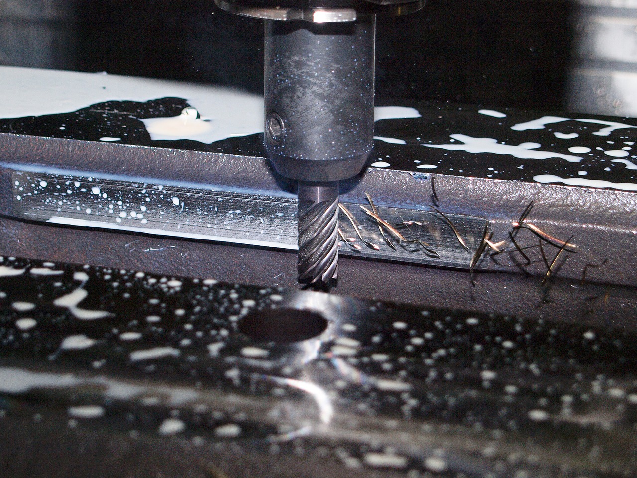 milling machining industry free photo