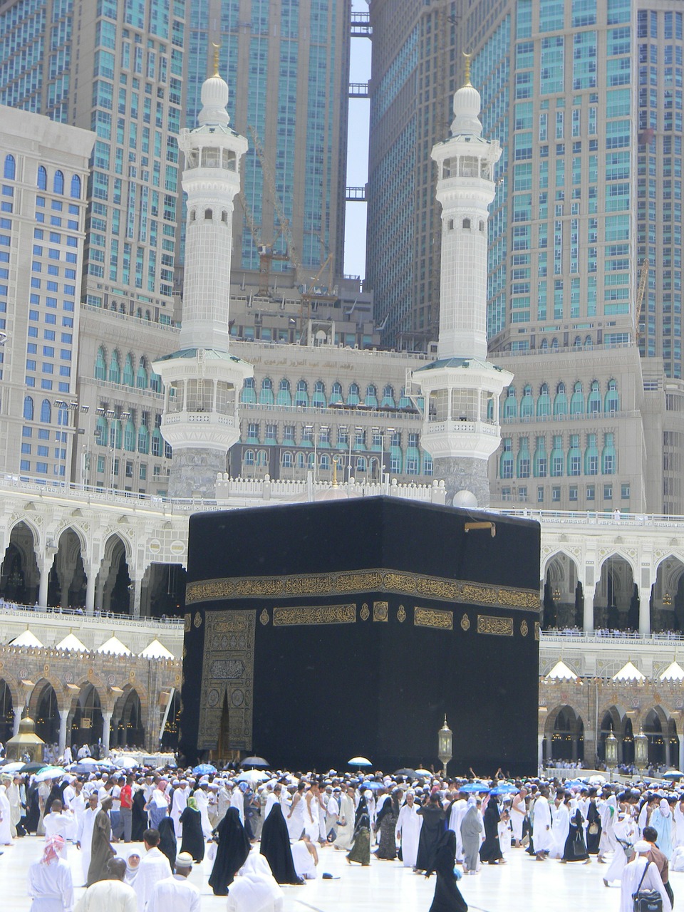 minarets al abrar mecca saudi arabia free photo